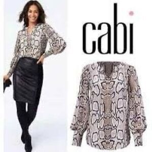 Cabi Serpentine Snake Print Long Sleeve Blouse size Medium